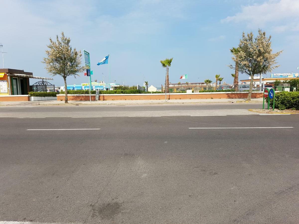 Sottomarina Beach Apartment Экстерьер фото
